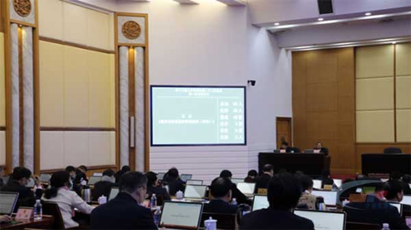 嚴(yán)懲違法行為！《湖南省河道采砂管理?xiàng)l例》全票通過(guò)